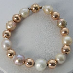 Honora  Baroque Pearl Italy 8" Bronze and Smooth Round Bead Bracelet